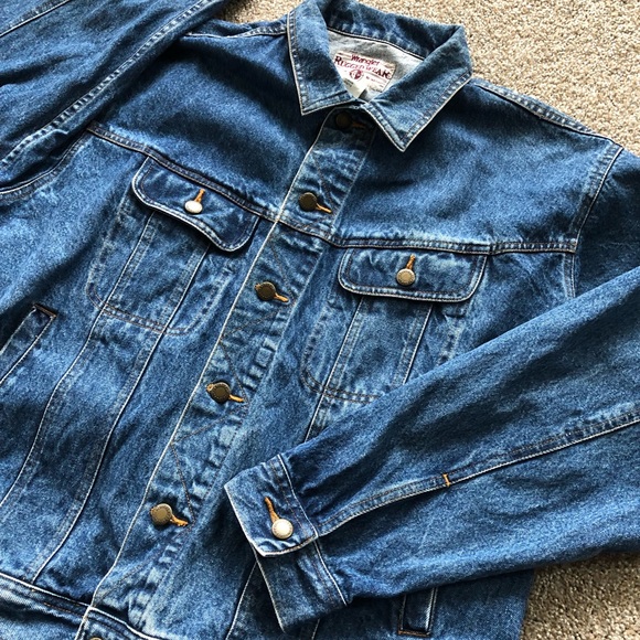 Sold - Picture 2 of 5